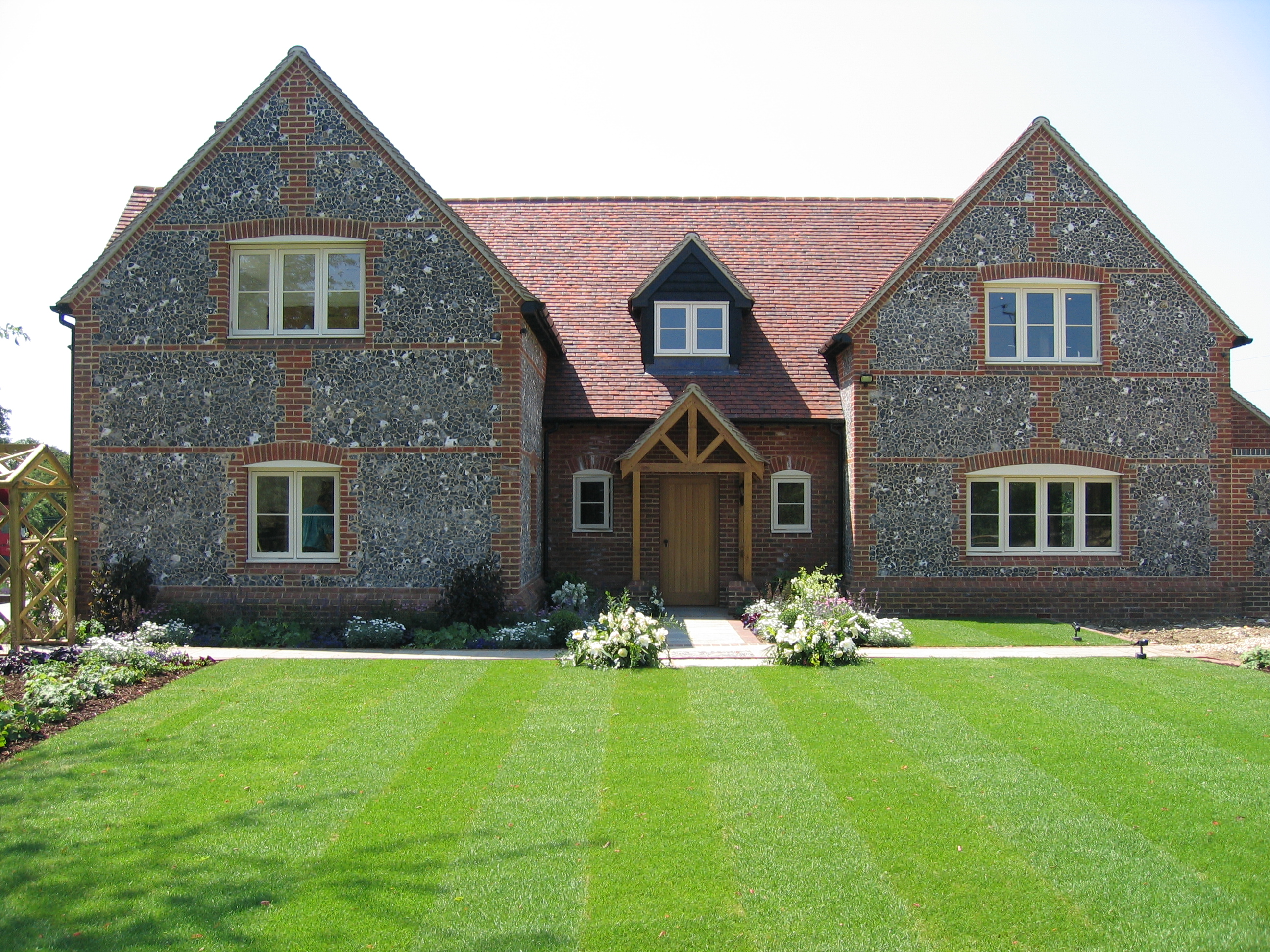 Oxfordshire Manor House_restoration Grade ii_Private Manor House_Oak frame trusses_stables_restoration_listed building-House_Tennis court_build_Private Manor House_Exeter College Restoration_listed building _ Imperial-Restoration and Construction-New-Build-Fire Damage-Restoration-Historic-Grade-I-II-Listed Building barn and stable conversion